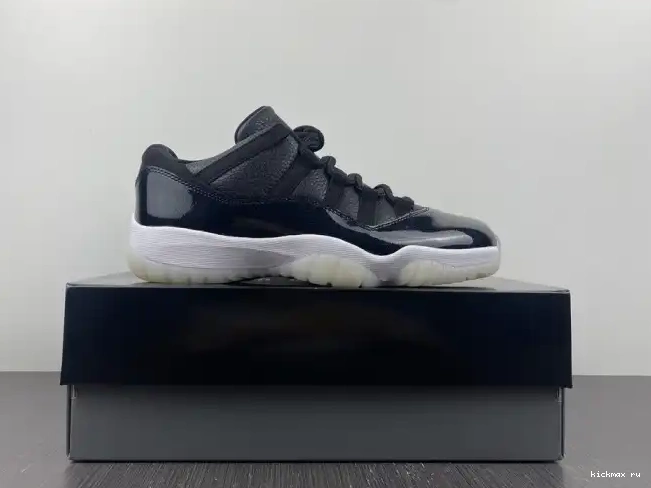 Cheap Kickmax 11 AV2187-001 Retro Air Low Jordan 72-10 0508